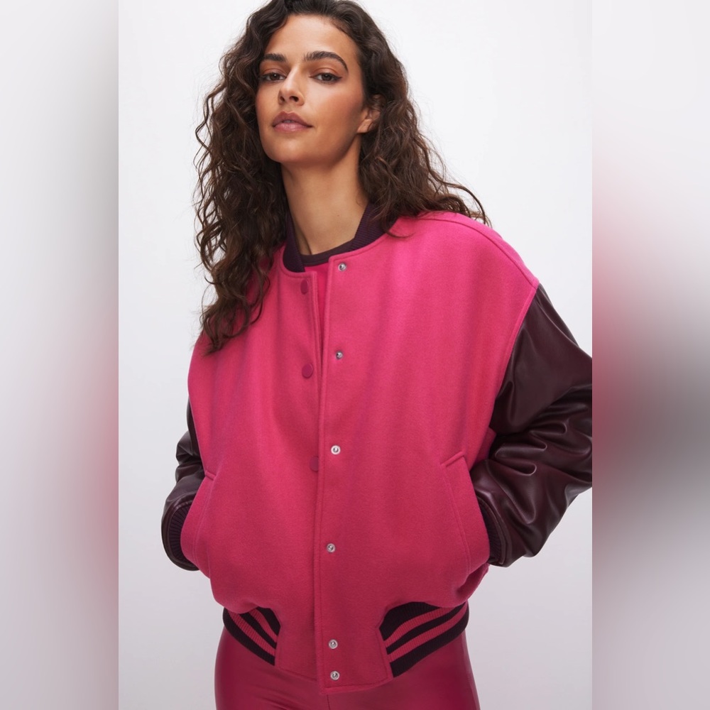 Good American VARSITY BOMBER - Love potion007
